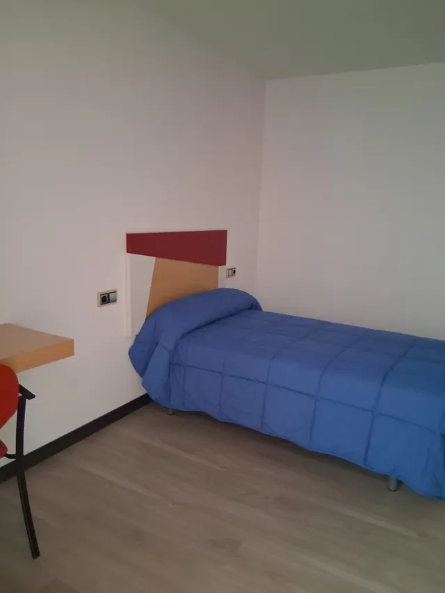 Vivienda con reforma a estreno. — 27