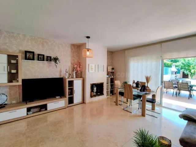 Preciosa casa en venta en Mas Milá - foto 4