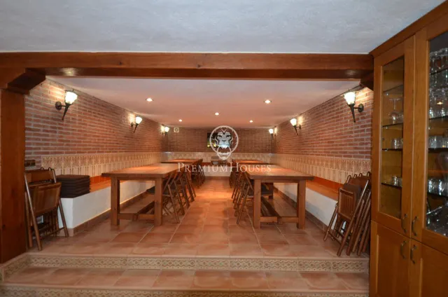 Casa con piscina en venta con vistas espectaculares en Alella — 47