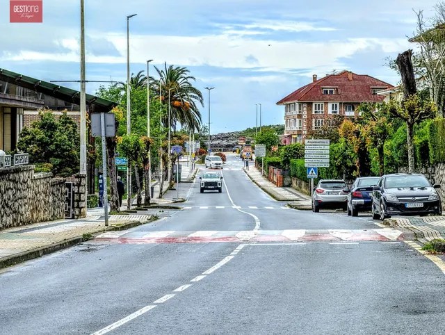 APARTAMENTO CON AMPLIA TERRAZA, A300M DE LA PLAYA DE RIS. NO - foto 3