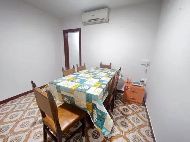 Amplio Apartamento de 4 habitaciones en Mataró - Cerdanyola