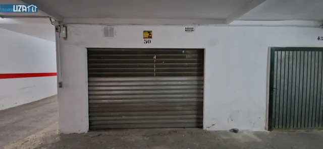 Amplio local comercial a pie de calle — 8