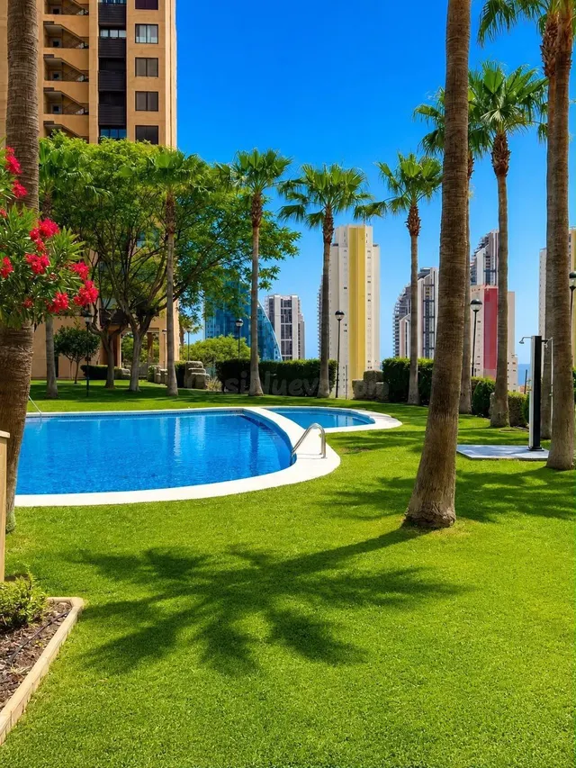 PISO EN PRESIDENTE ADOLFO SUAREZ (PLAYA PONIENTE) - foto 4