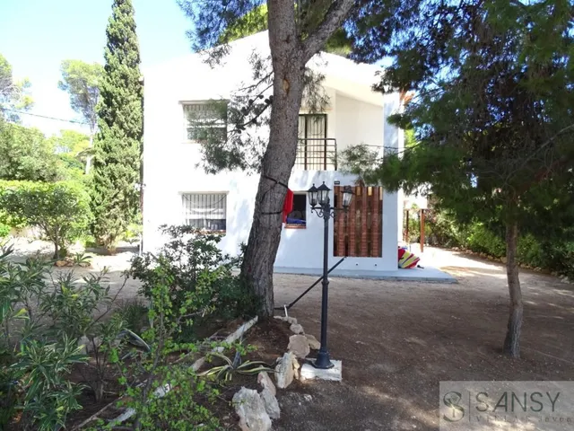 Casa-Chalet en Alquiler en Moraira Alicante