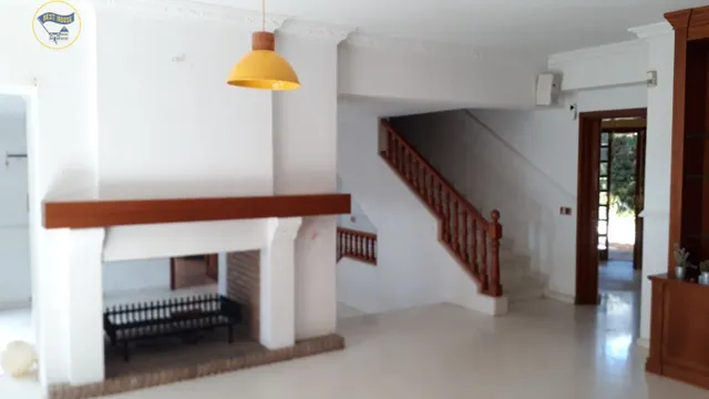 EXCELENTE VILLA PARA REHABILITAR EN CABOPINO — 21