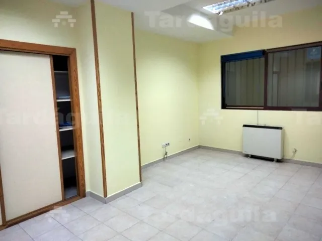VENTA LOCAL ACADEMIA - CLINICA — 10