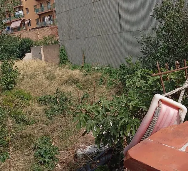 Solar urbano edificable en Figueres — 25