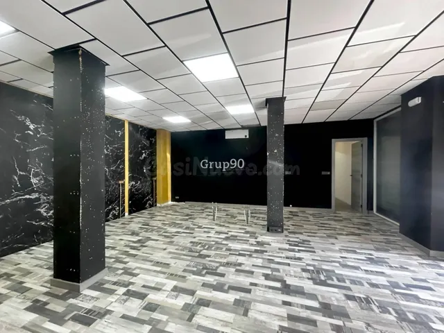 ✨ LOCAL COMERCIAL ESQUINERO CON GRAN VISIBILIDAD ✨ - foto 3