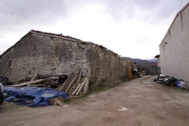 CASA PARA REFORMAR EN BIELVA — 7