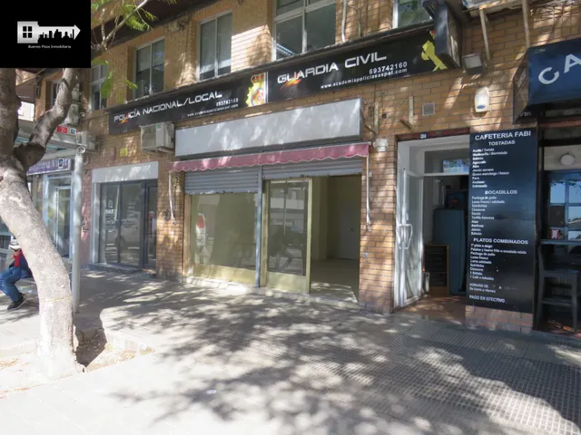 Alquiler de local comercial av. catedratico soler!!!! — 7