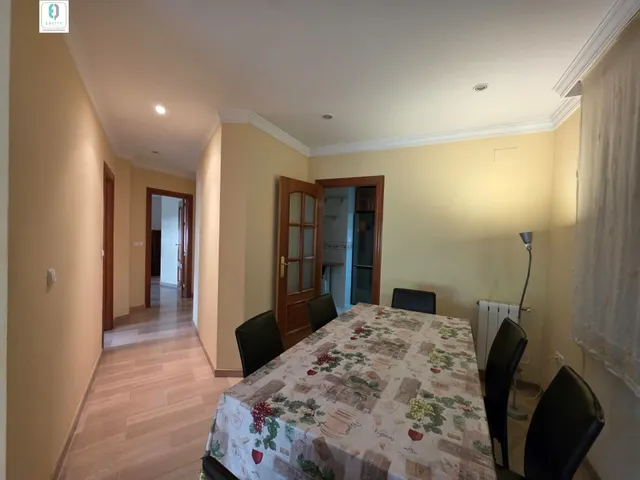 Gran piso de 3 dormitorios y 2 baños en la mejor ubicación — 36