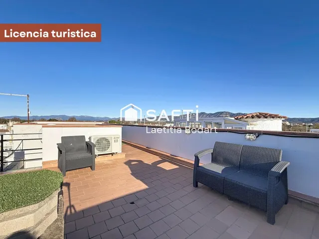 Ático reformado con licencia y garaje opcional – Vistas al canal y al puerto, Empuriabrava — 24