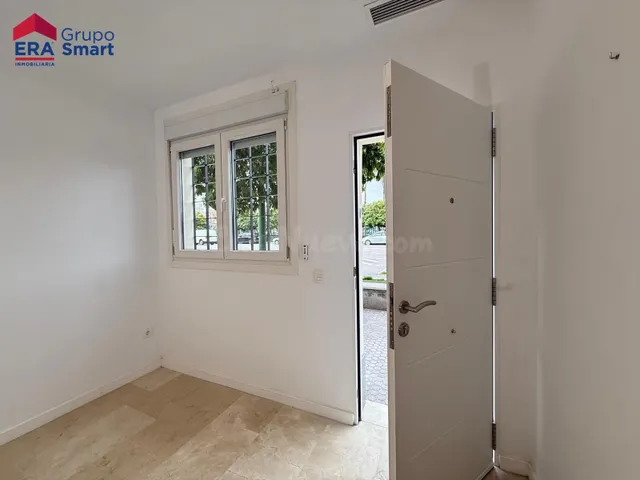 Una vivienda diferente en el corazón de Gran Plaza (Sevilla) - foto 2