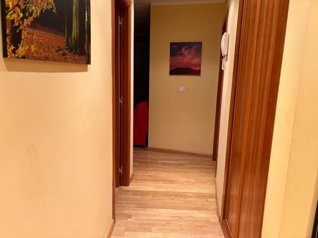 SE VENDE APARTAMENTO SEMINUEVO EN EL CENTRO DE VALENCIA DE DON JUAN, AMUEBLADO, COCINA, SALÓN, TERRAZA, DESPENSA, 2 HAB., BAÑO, — 13