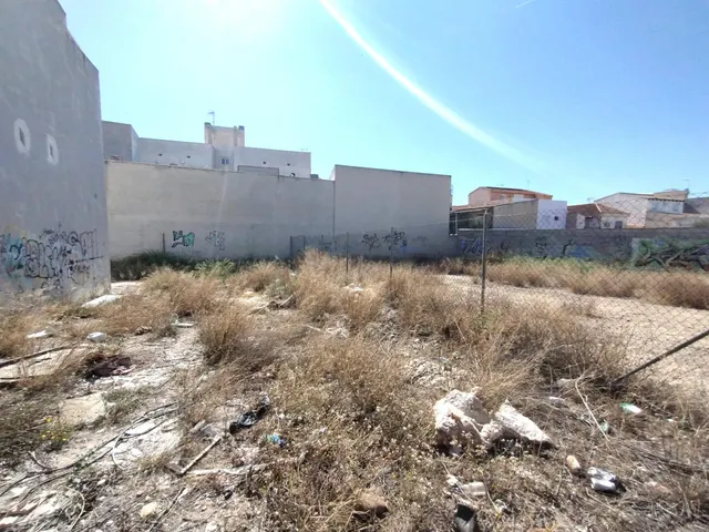 Gran oportunidad - Solar en venta — 12