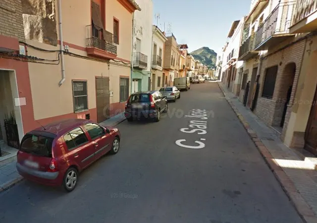 INMUEBLE PARA DEMOLER Y EDIFICAR. OPORTUNIDAD PARA PARTICULA