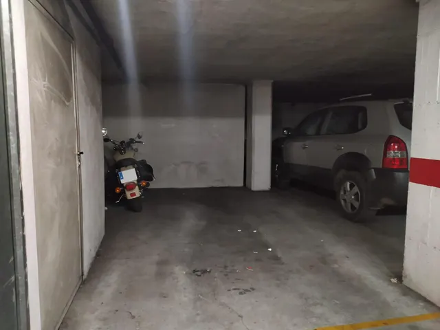 VENTA GARAJE EN ZONA CENTRO PONFERRADA — 4