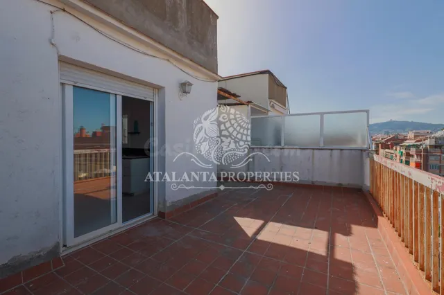 Atico con Terraza privativa — 2