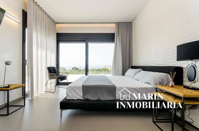 VILLAS DE LUJO EN LA DEHESA CAMPOAMOR ( ORIHUELA COSTA) — 29