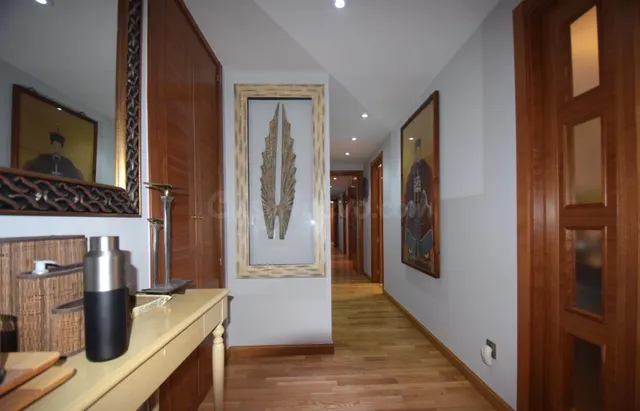 VIVIENDA DE 4 DORMITORIOS EN UNA DE LAS MEJORES ZONAS DE RIV
