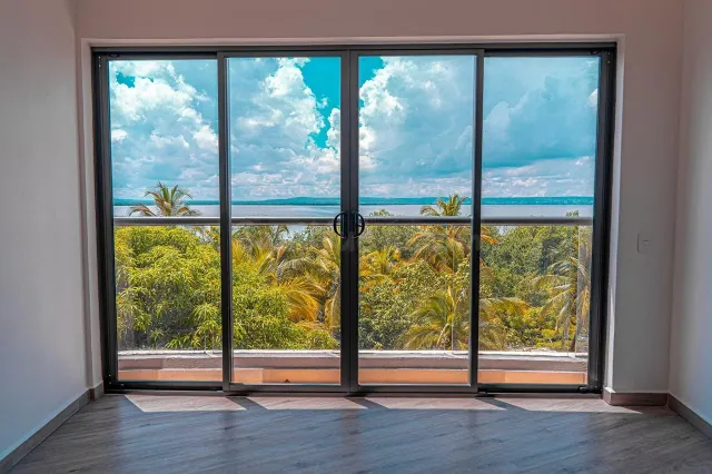 SE VENDE APARTAMENTO NUEVO ZONA CIELO MAR - foto 3