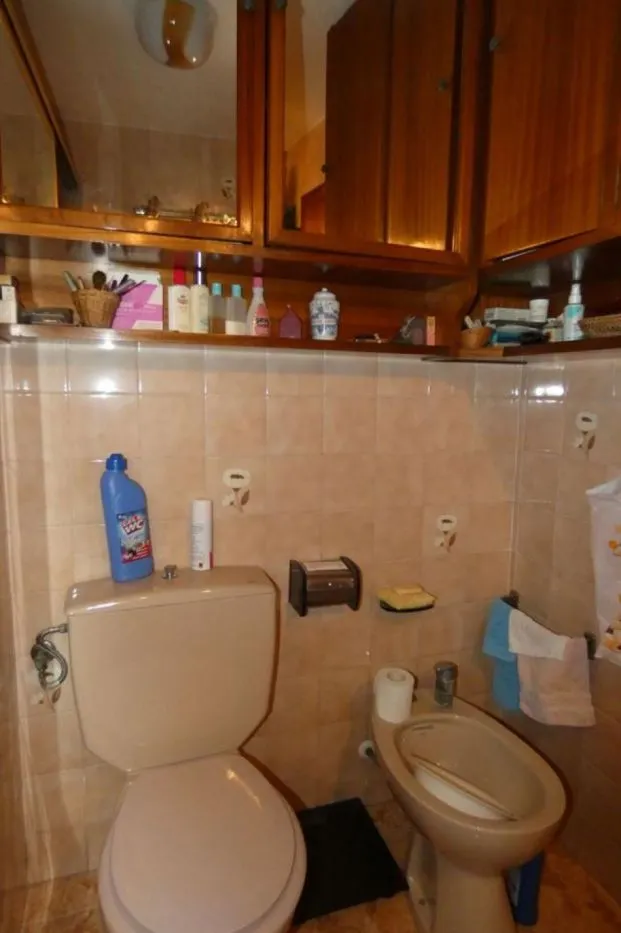 VENTA DE PISO + LOCAL — 20