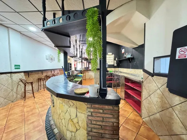 Local comercial 159m² en venta - Estacion de autobuses — 21