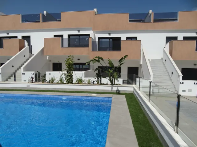 Bungalow con jardín en Pilar de la Horadada — 28