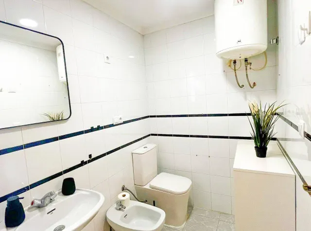 PRECIOSO APARTAMENTO A UNOS PASOS DE TODOS LOS SERVICIOS Y DE LA PLAYA — 12