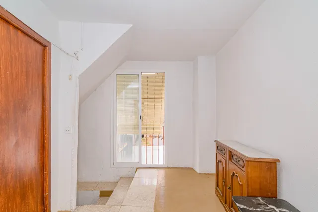 La mejor casa rural de Güejar Sierra se acaba de poner a la venta — 26