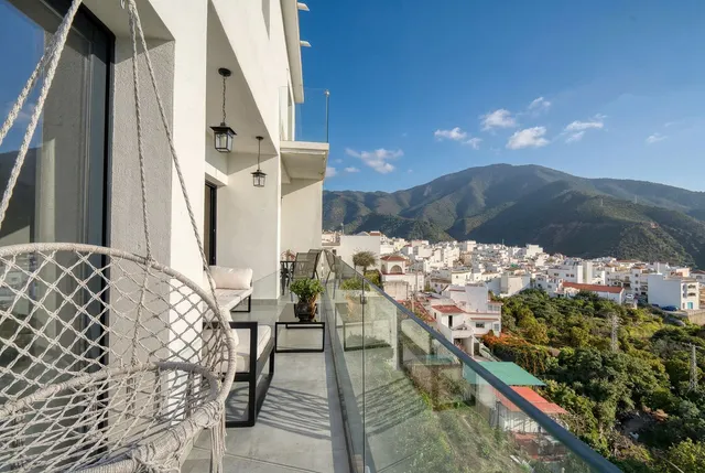Chalet 4 habitaciones 339m² en venta - Istan pueblo — 48