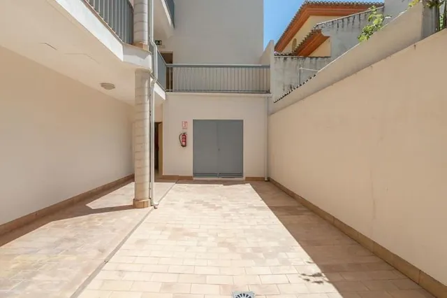Piso con garaje en venta en Ogijares — 23