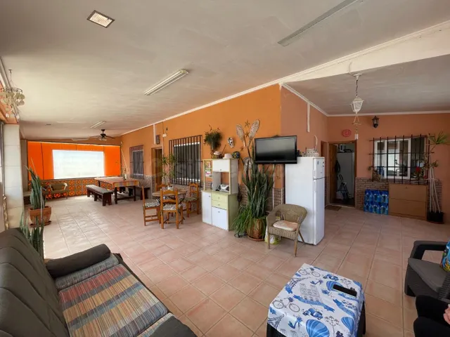 Villa 3 habitaciones 180m² en venta - Pueblo Lucero - foto 2