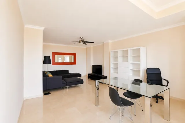 Espectacular casa en Pinares de San Antón, Málaga — 17