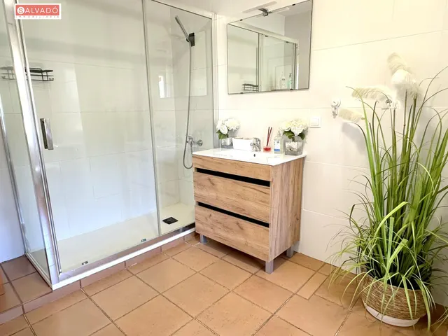 Amplia casa con piscina, chimenea y zona chill out en Cunit !!! — 40