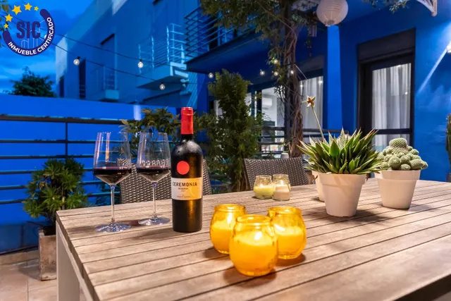 Exclusiva casa en calle Alacuás: espacio, diseño y máximo confort — 38