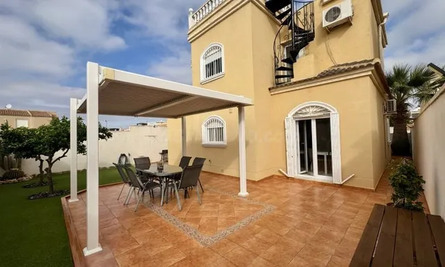Villa 4 habitaciones 124m² en venta - Parque las naciones — 3