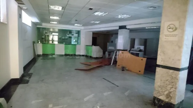 Venta de Local Comercial en Jaén - foto 4