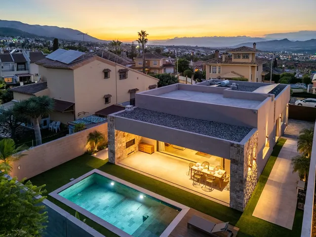Chalet 4 habitaciones 520m² en venta - Centro — 12