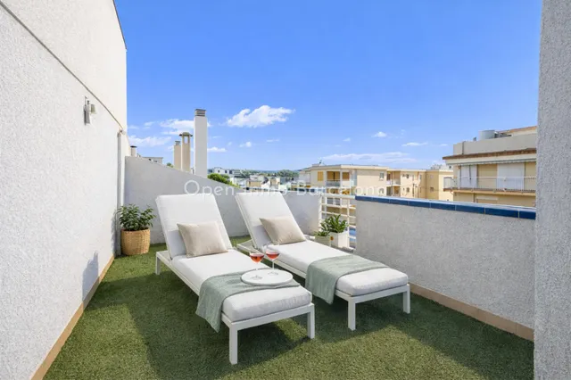 Casa exclusiva delante del Mar en Prat de Vilanova — 24