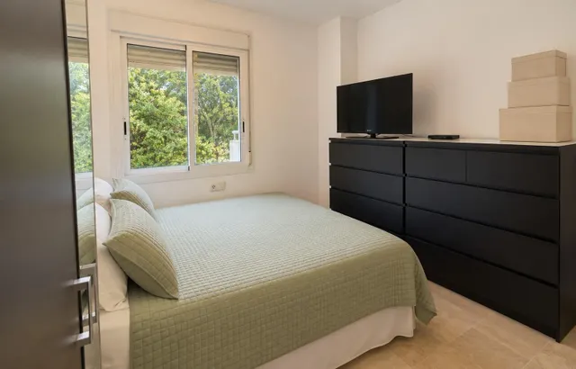 Amplio piso en Fuengirola – excelente ubicación a un paso del centro — 18