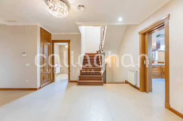 Exclusivo Chalet en Torre en Conill — 11