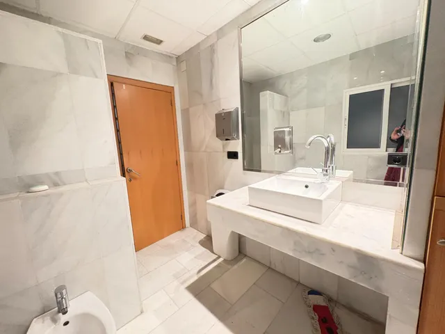 Piso en venta en La Explanada (Alicante) — 27