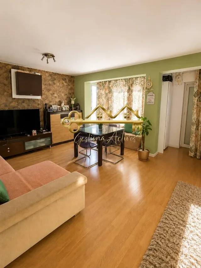 FANTASTICO PISO A LA VENTA CON ASCENSOR — 6