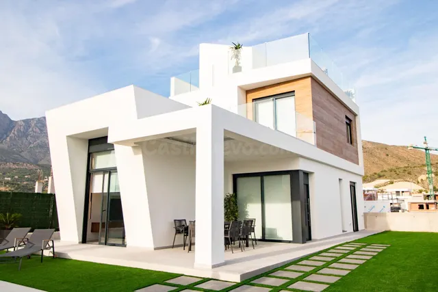 Villa de obra nueva en Finestrat - foto 2