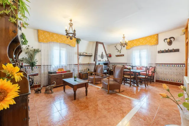 SE VENDE CASA EN LA ZONA DE CALZADA DE CALATRAVA — 4