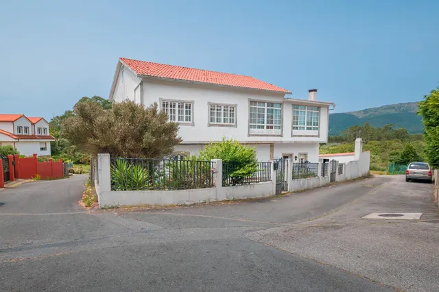 ESPECTACULAR CASA DE PIEDRA EN LA POBLA DE CARAMIÑAL MUY CERCA DE LA PLAYA — 5