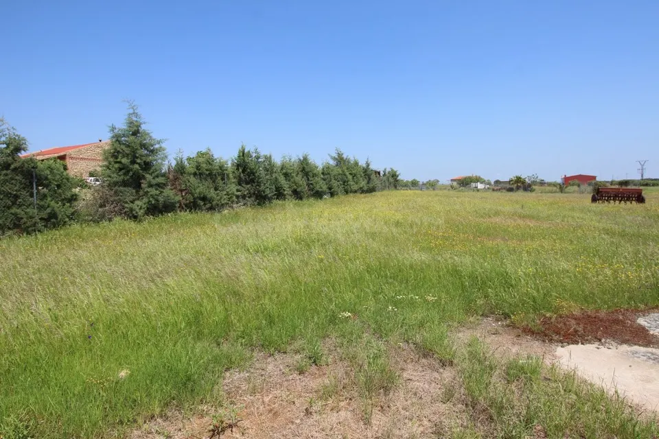 Terreno rural en venta - Alrededores