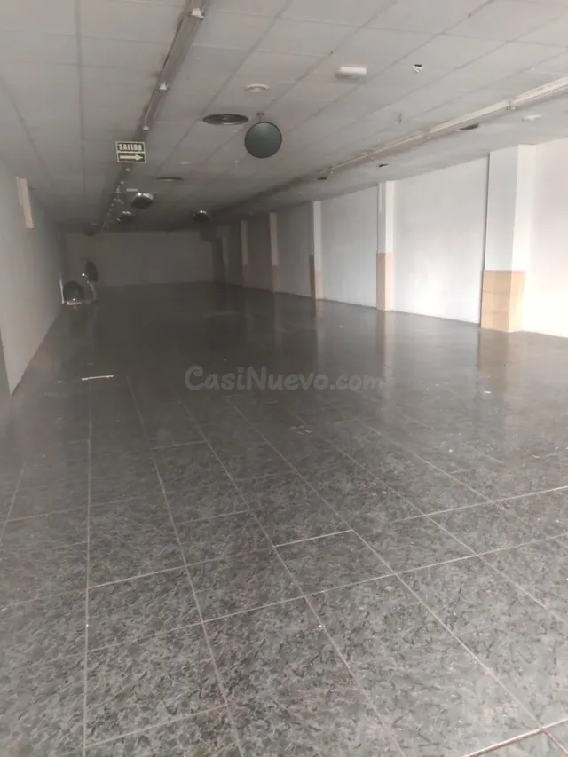 Local comercial 785m² en alquiler - Centro - foto 4