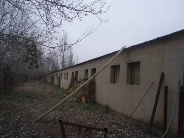 Terreno en venta — 8